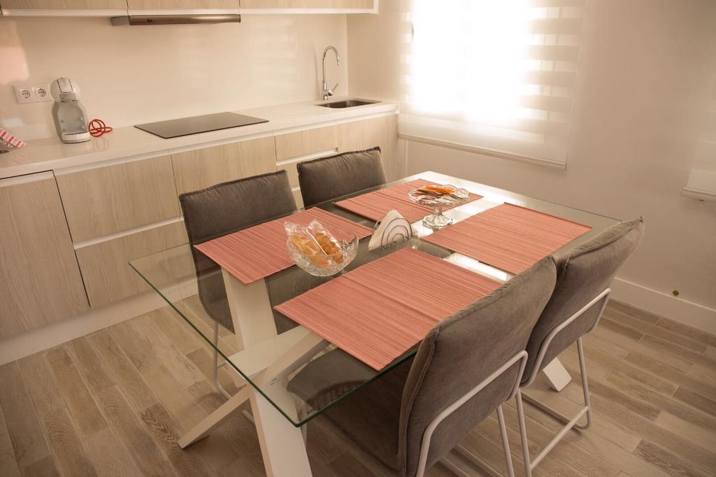 Apartamento El Balcon De La Muralla コルドバ エクステリア 写真
